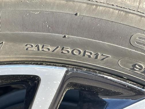 2022 Chevrolet Bolt EV FWD 1LT