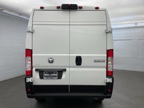 2025 RAM ProMaster 2500 Tradesman