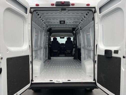2025 RAM ProMaster 2500 Tradesman