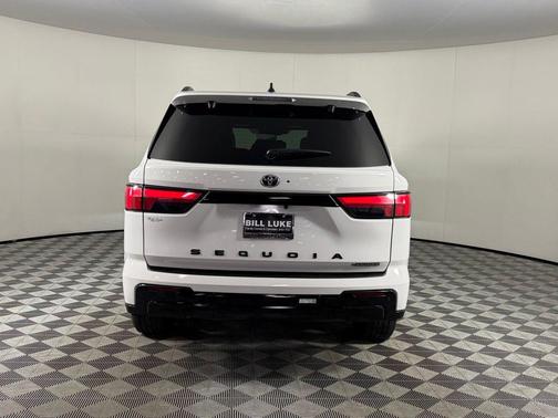 Ice 2025 Toyota Sequoia Limited
