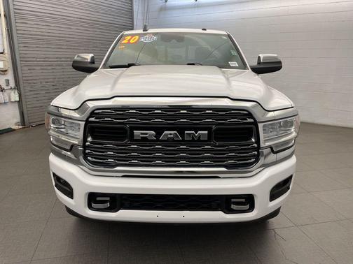 2020 RAM 2500 Limited Crew Cab 4X4 6'4' Box