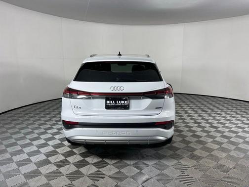 2024 Audi Q4 e-tron Premium Plus 55 quattro