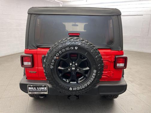 Firecracker Red Clearcoat 2021 Jeep Wrangler Willys