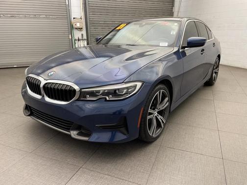 2021 BMW 330 330i