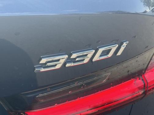 2021 BMW 330 330i