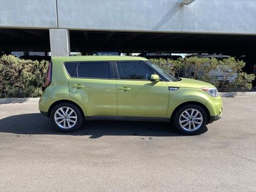 2019 Kia Soul +