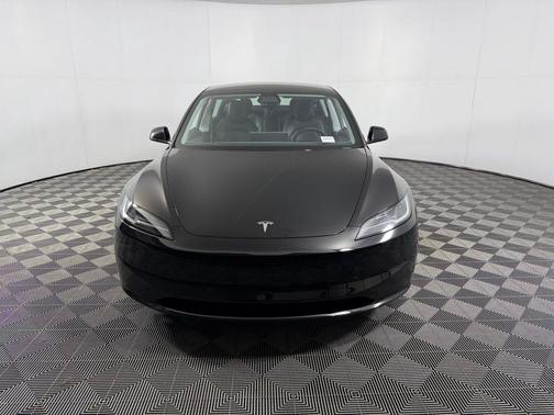 Pearl White Multi-Coat 2025 Tesla Model 3 Long Range
