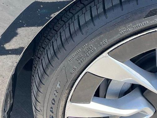 Pearl White Multi-Coat 2025 Tesla Model 3 Long Range
