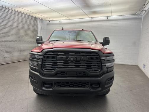 2025 RAM 2500 Tradesman Crew Cab 4x4 6'4' Box