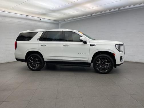 2024 GMC Yukon SLT