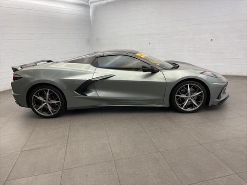 2022 Chevrolet Corvette Stingray w/3LT