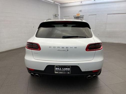 2018 Porsche Macan S
