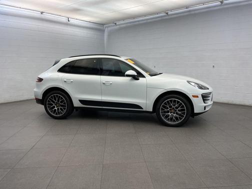 2018 Porsche Macan S