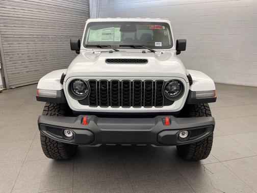 2026 Jeep Gladiator Mojave 4x4