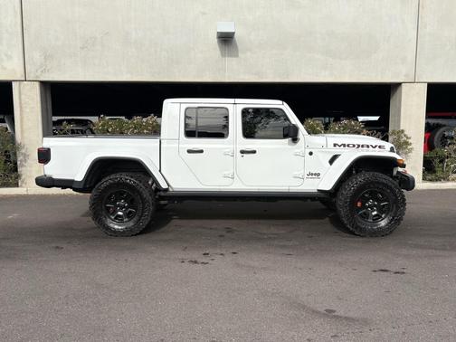 2021 Jeep Gladiator Mojave 4X4