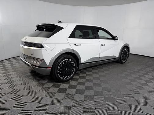 2023 Hyundai IONIQ 5 Limited