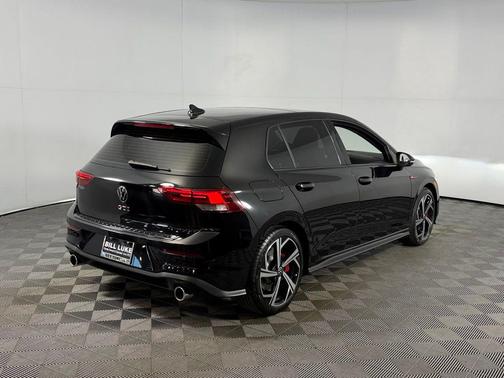 2024 Volkswagen Golf GTI 2.0T SE DSG