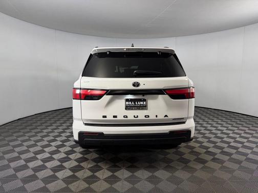 2026 Toyota Sequoia SR5