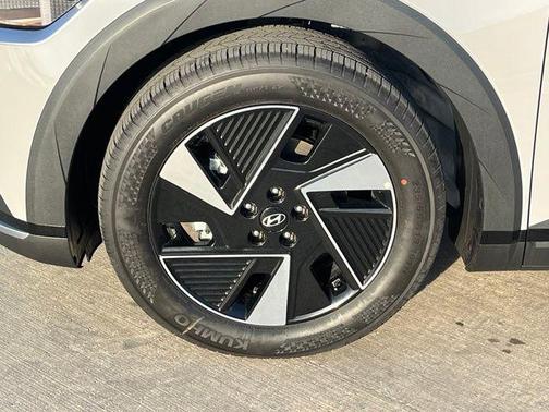 Cyber Gray 2026 Hyundai IONIQ 5 SEL