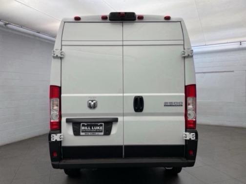 2026 RAM ProMaster 2500 Tradesman