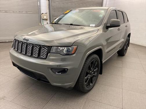 2021 Jeep Grand Cherokee Laredo