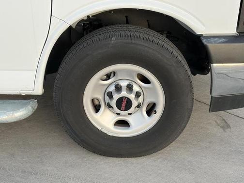 2024 GMC Savana 2500 Work Van