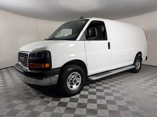 2024 GMC Savana 2500 Work Van