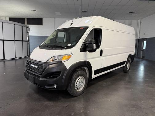 2024 RAM ProMaster 2500 Tradesman