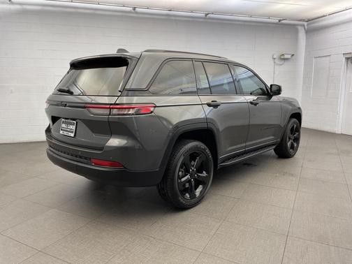 2024 Jeep Grand Cherokee Altitude