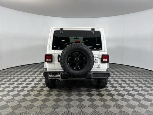 2022 Jeep Wrangler Willys
