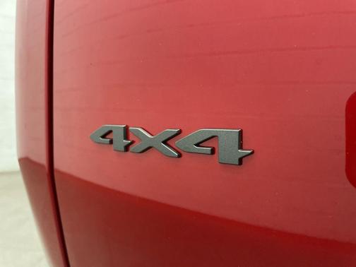 Red Hot Pearlcoat 2026 Jeep Cherokee Limited