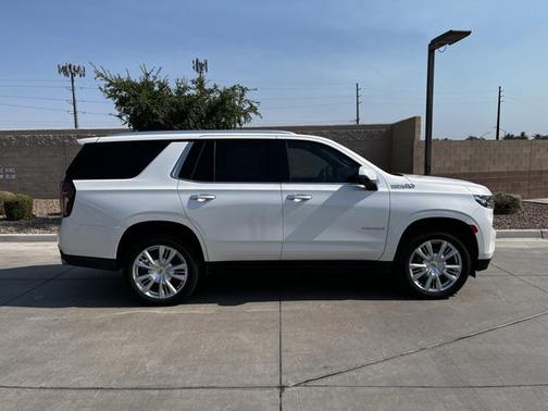 2024 Chevrolet Tahoe 4WD High Country