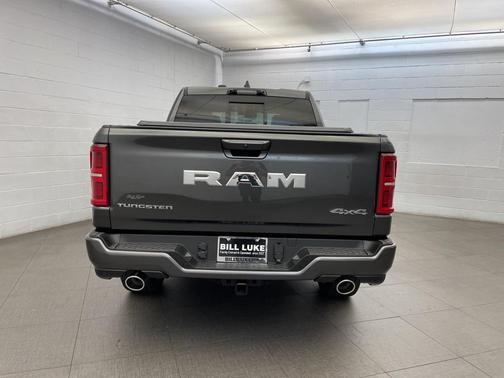2026 RAM 1500 ST