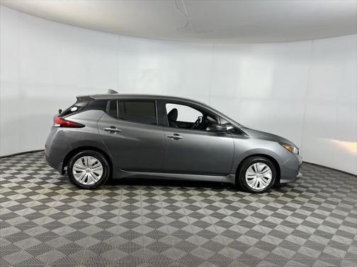 2023 Nissan Leaf S 40 kWh