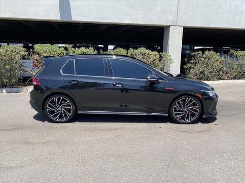 2024 Volkswagen Golf GTI 2.0T S DSG