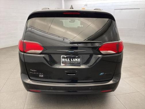 2020 Chrysler Pacifica Hybrid Limited
