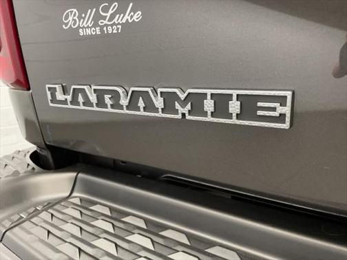 2025 RAM 2500 Laramie Crew Cab 4x4 6'4' Box