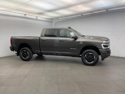 2025 RAM 2500 Laramie Crew Cab 4x4 6'4' Box