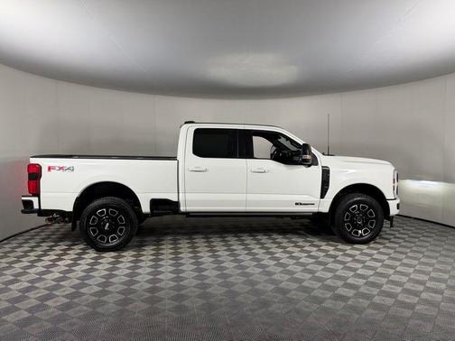 Star White Metallic Tri-Coat 2025 Ford F-350 Platinum