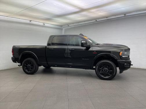 2023 RAM 2500 Limited Crew Cab 4x4 6'4' Box