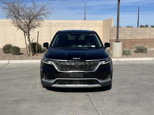 2024 Kia Carnival EX