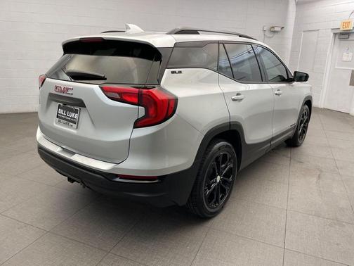 Quicksilver Metallic 2020 GMC Terrain SLE