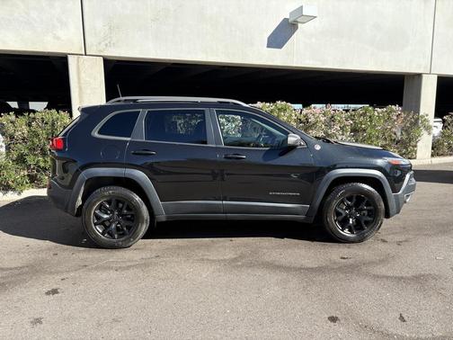 2016 Jeep Cherokee Trailhawk