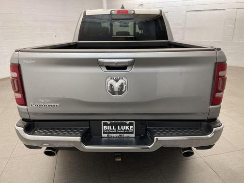 Billet Silver Metallic Clearcoat 2019 RAM 1500 Laramie