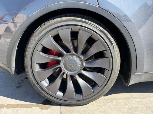 2020 Tesla Model Y Performance Dual Motor All-Wheel Drive