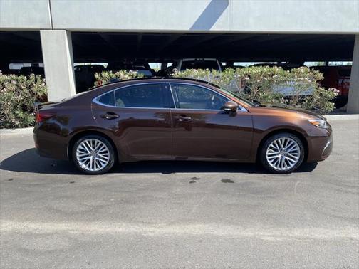 2016 Lexus ES 350 Base