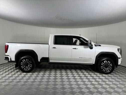 2024 GMC Sierra 2500 Denali Ultimate