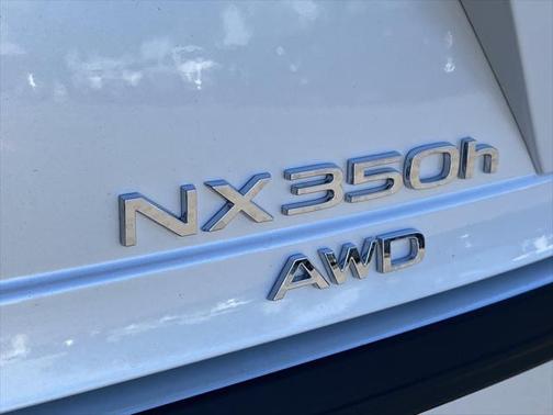 2024 Lexus NX 350h Premium