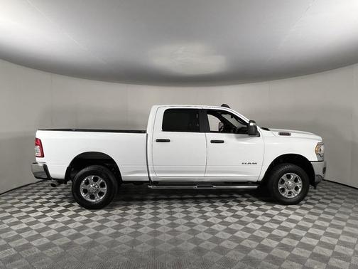 2023 RAM 2500 Big Horn Crew Cab 4x4 6'4' Box