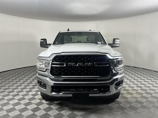 2023 RAM 2500 Big Horn Crew Cab 4x4 6'4' Box